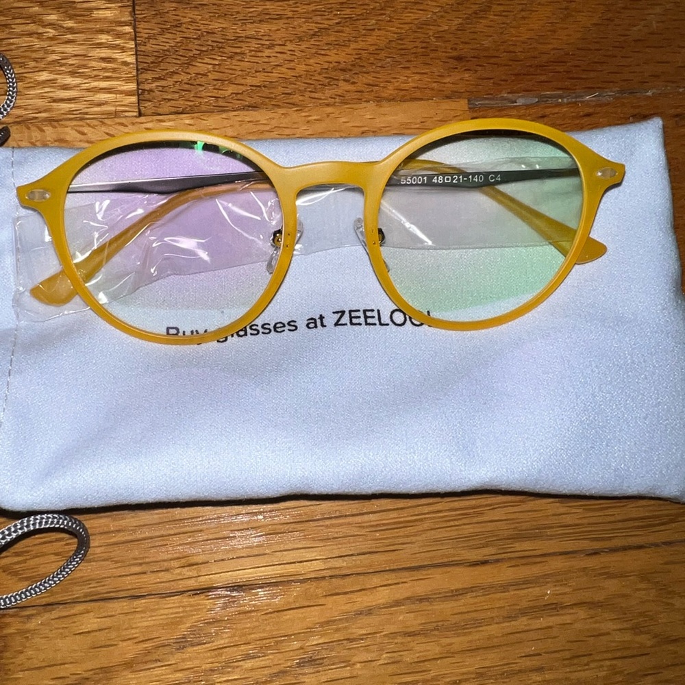 Non prescription Zeelol glasses (Dolores)